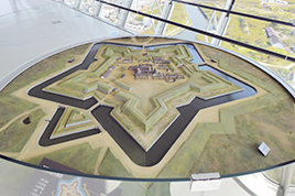 Reconstructed model of Goryokaku
(1/250)