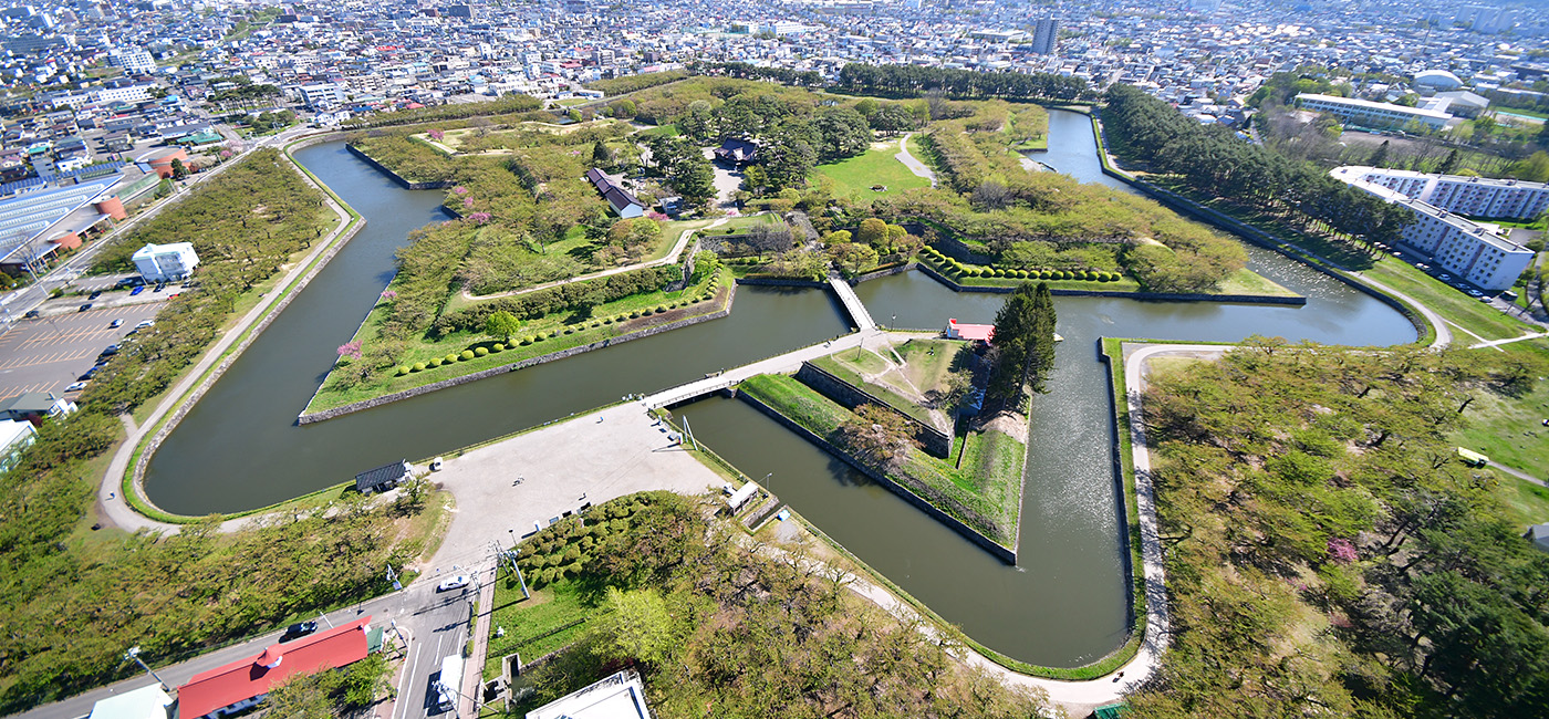 展望台から見た、特別史跡「五稜郭」