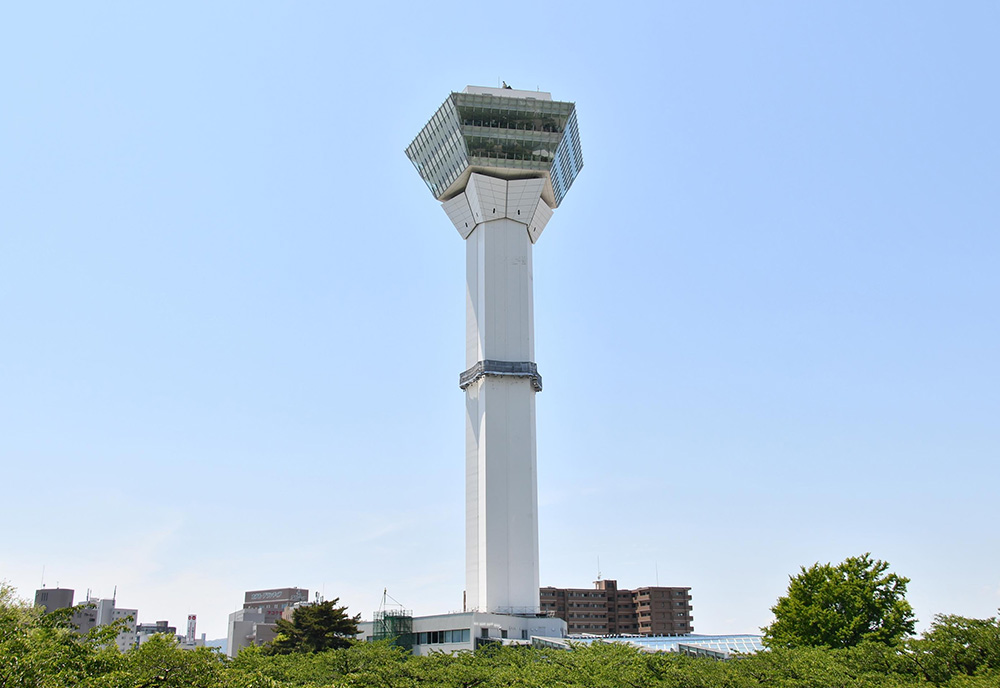 五稜郭タワー塔体全面塗装並びに展望台ネック部分補修工事について👷